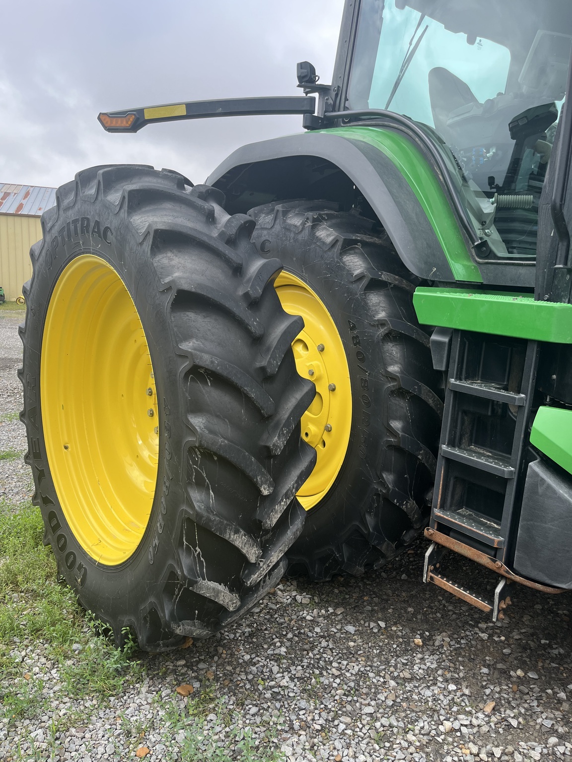 2023 John Deere 8R 340 Tractor