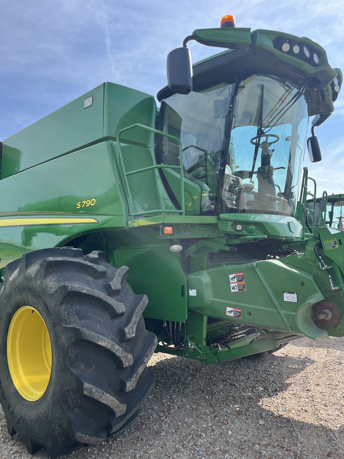 2020 John Deere S790 Combine