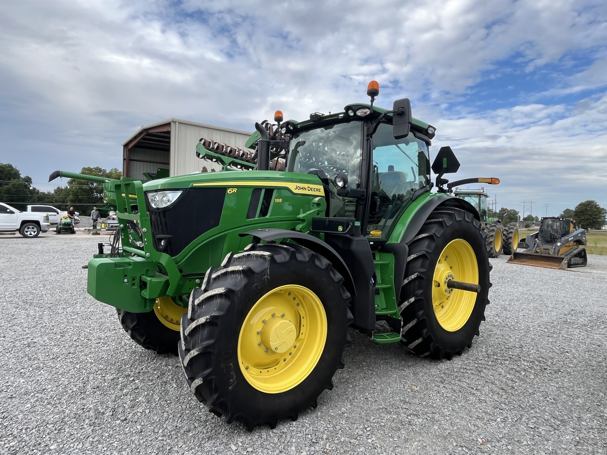 2023 John Deere 6R 195 Tractor