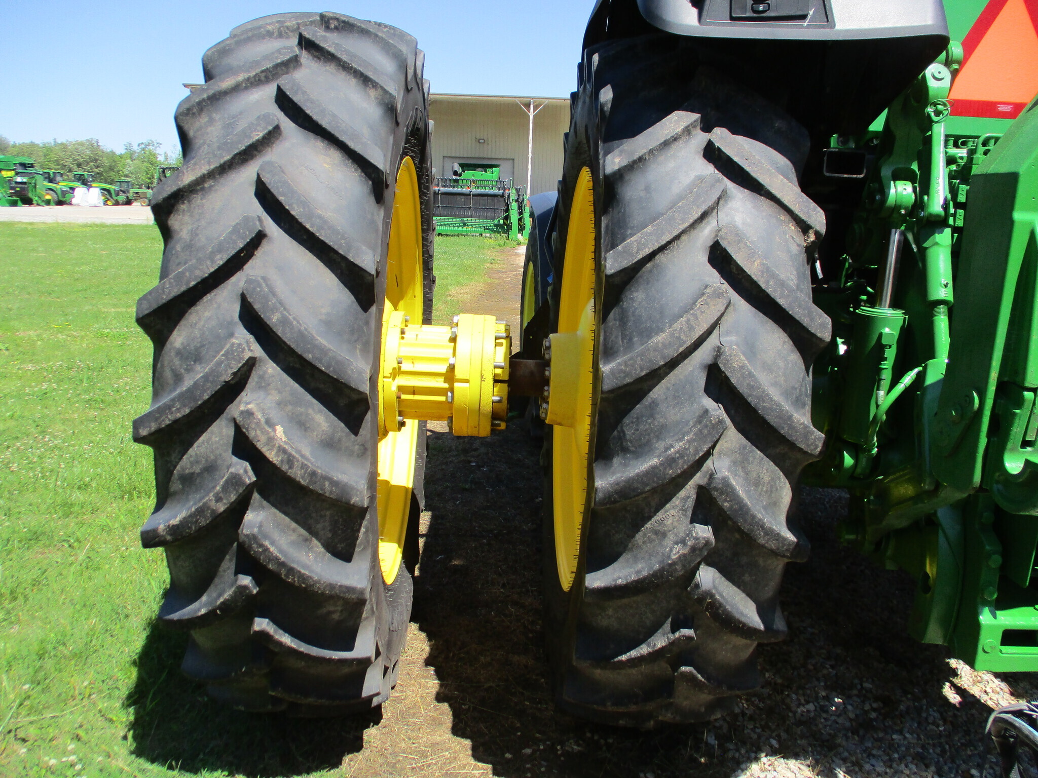 2024 John Deere 8R 280 Tractor