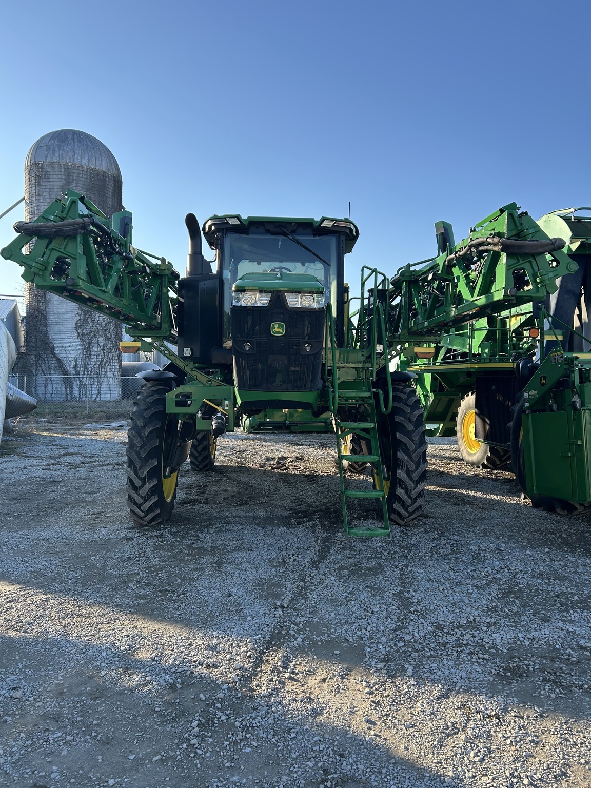2023 John Deere 412R Self-Propelled Sprayer