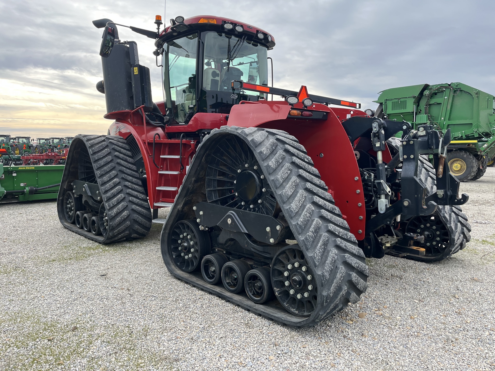 2021 Case IH Steiger 420 AFS Row Tractor