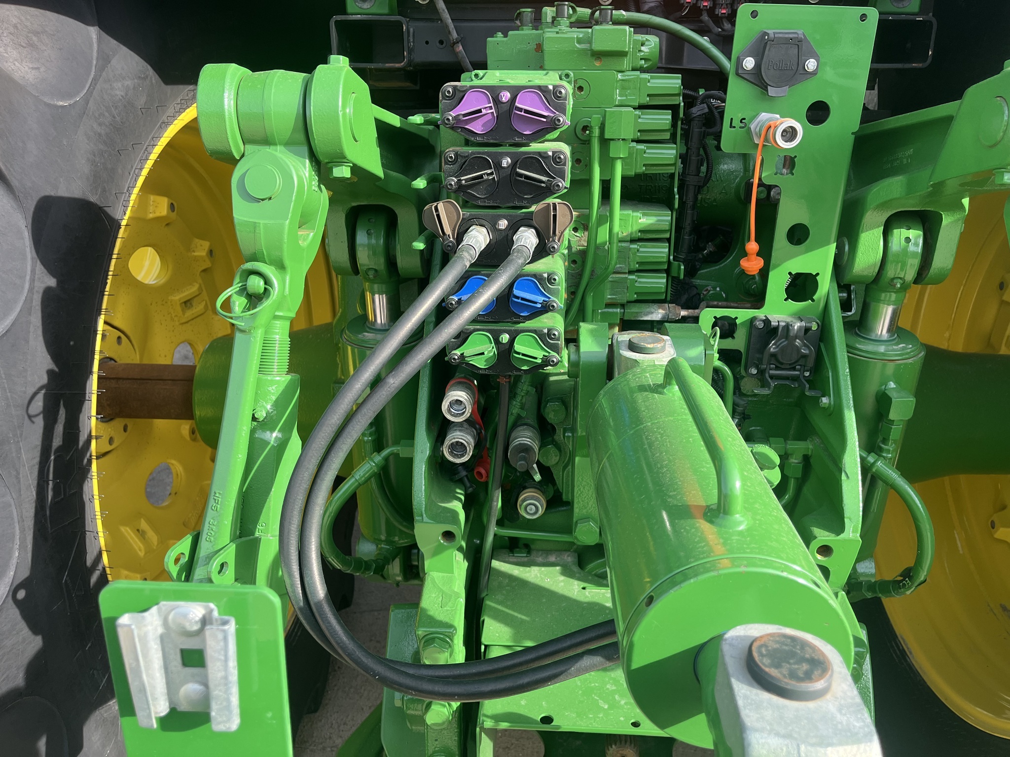 2023 John Deere 8R 280 Tractor