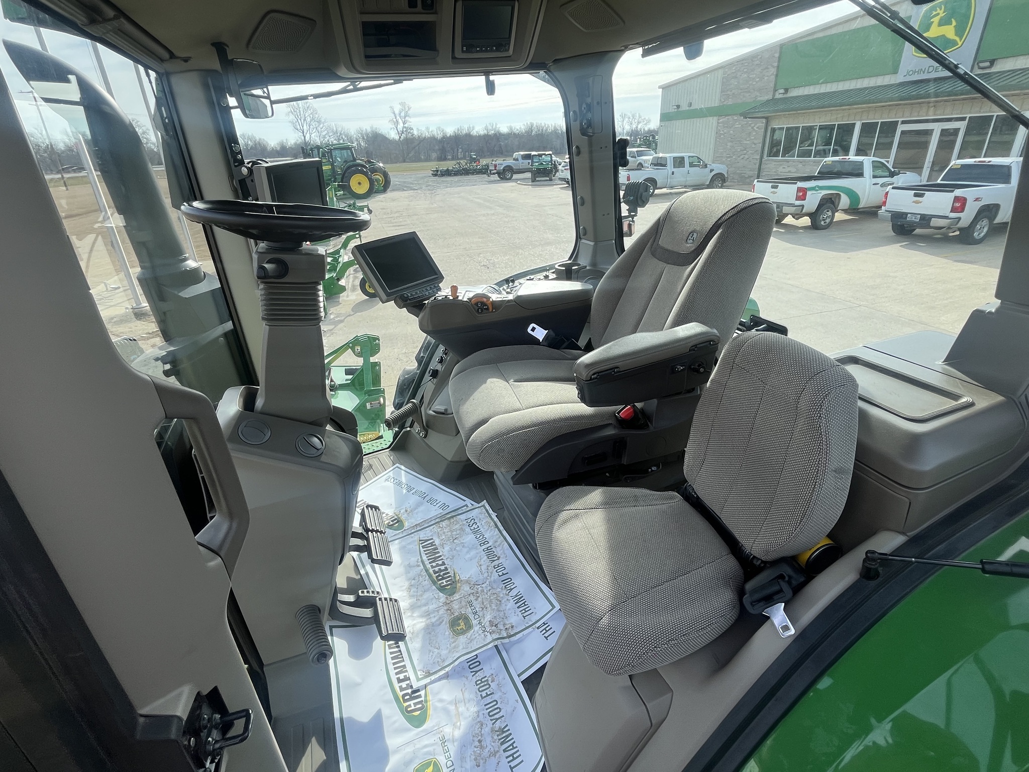 2023 John Deere 8R 280 Tractor