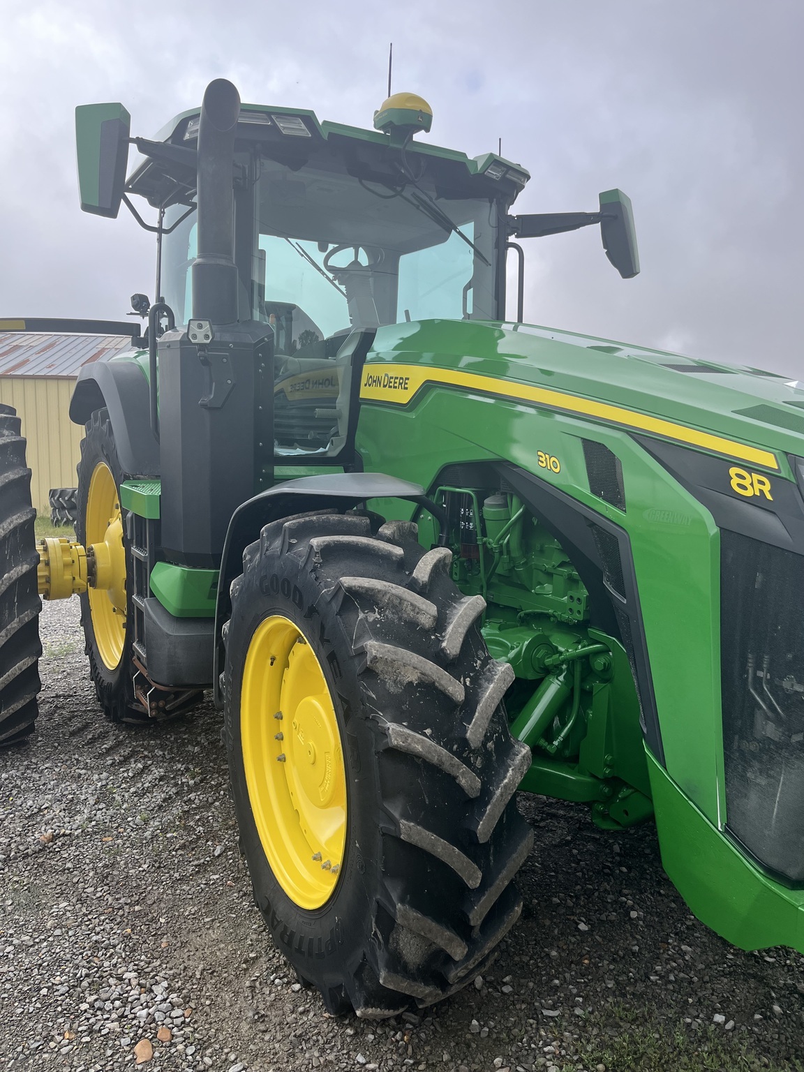 2023 John Deere 8R 310 Tractor