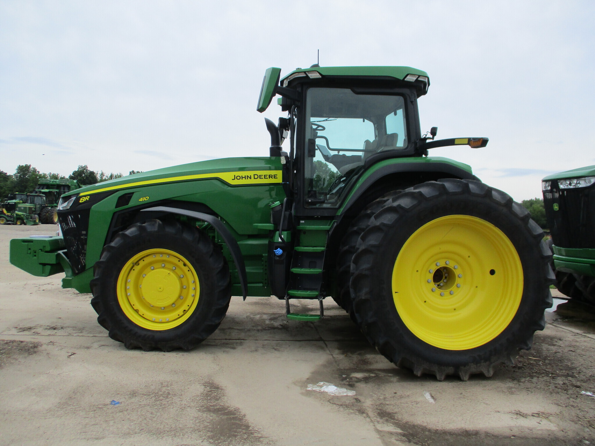 2024 John Deere 8R 410 Tractor