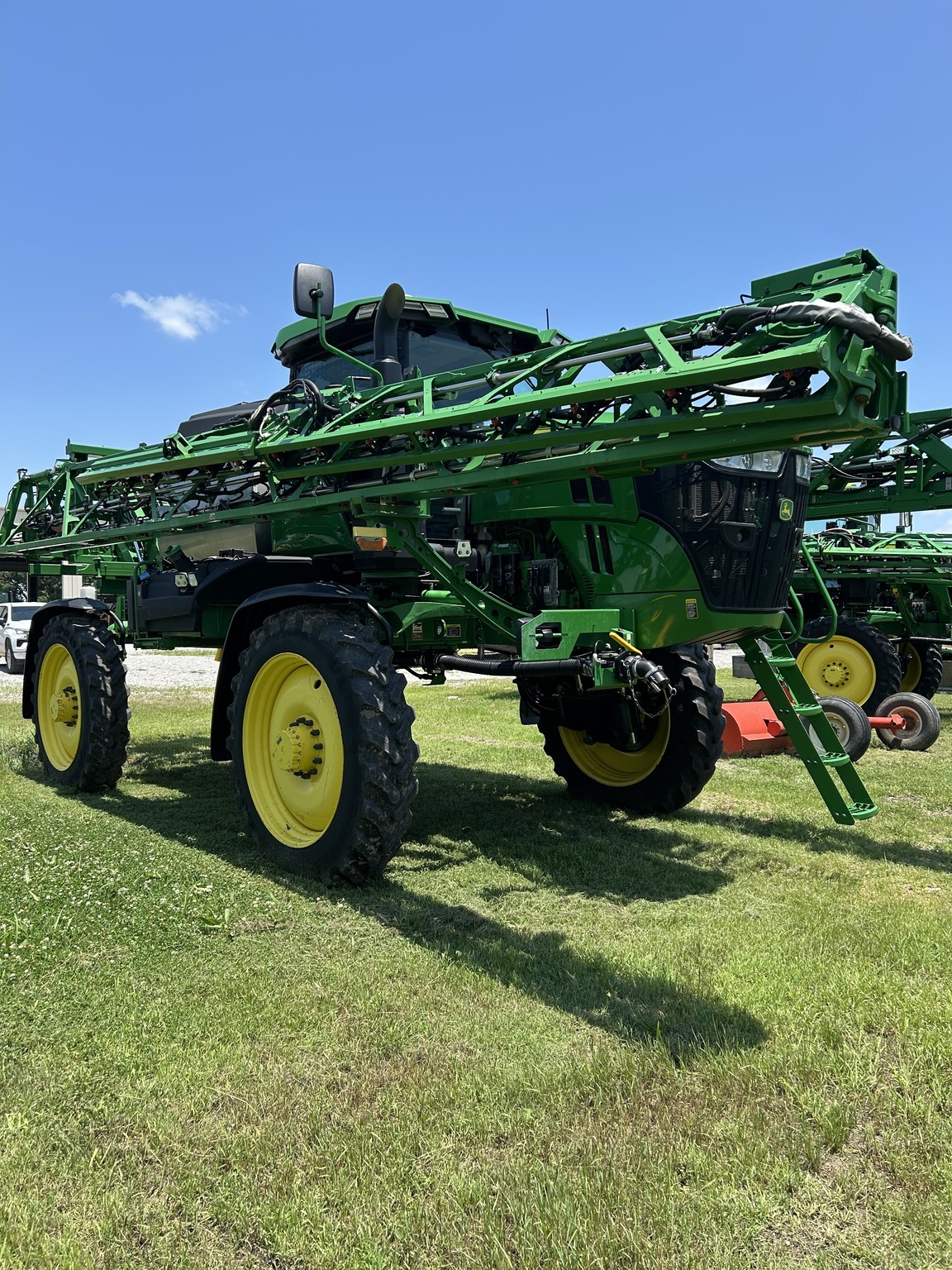 2023 John Deere 412R Self-Propelled Sprayer