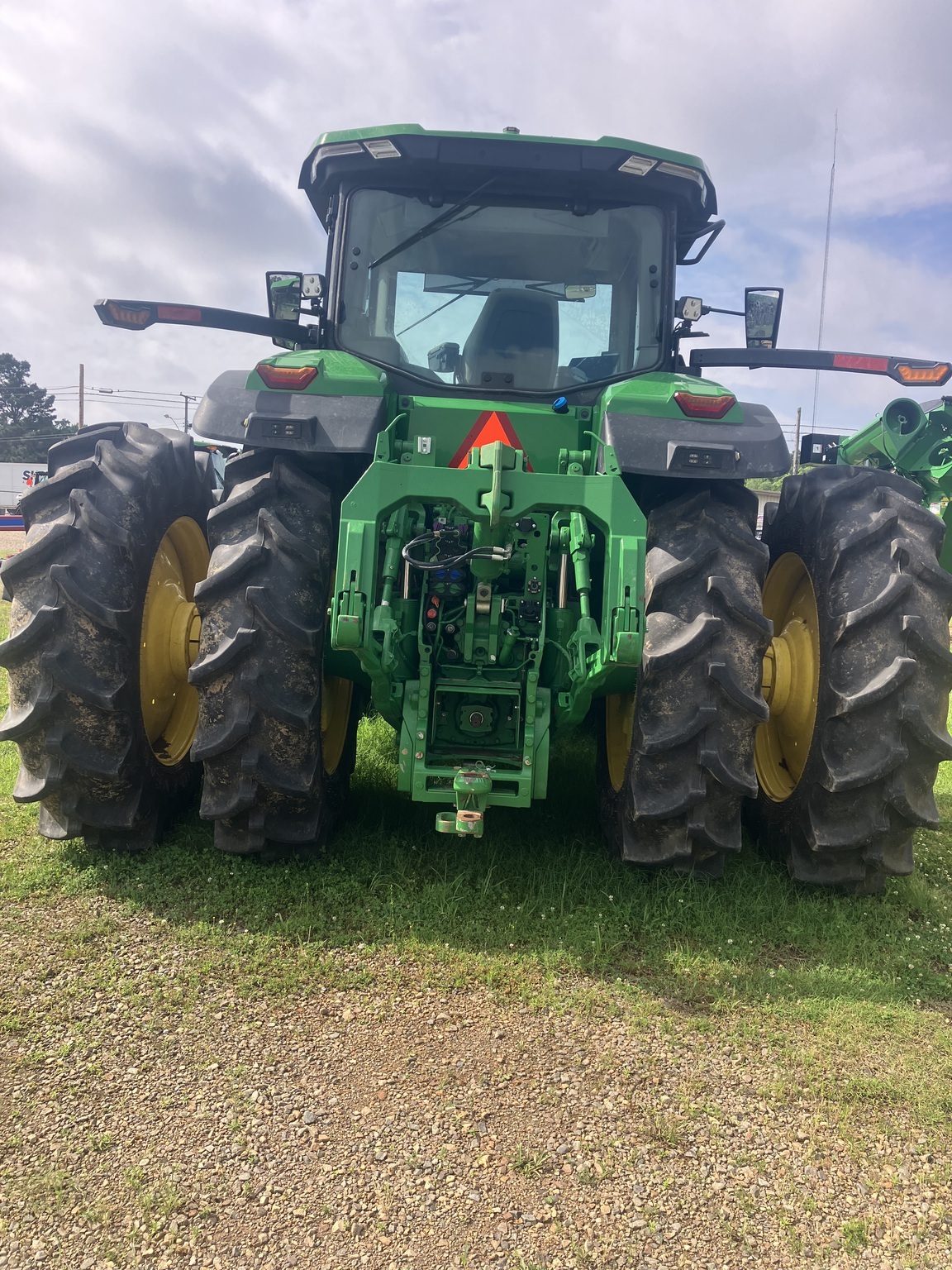 2024 John Deere 8R 310 Tractor