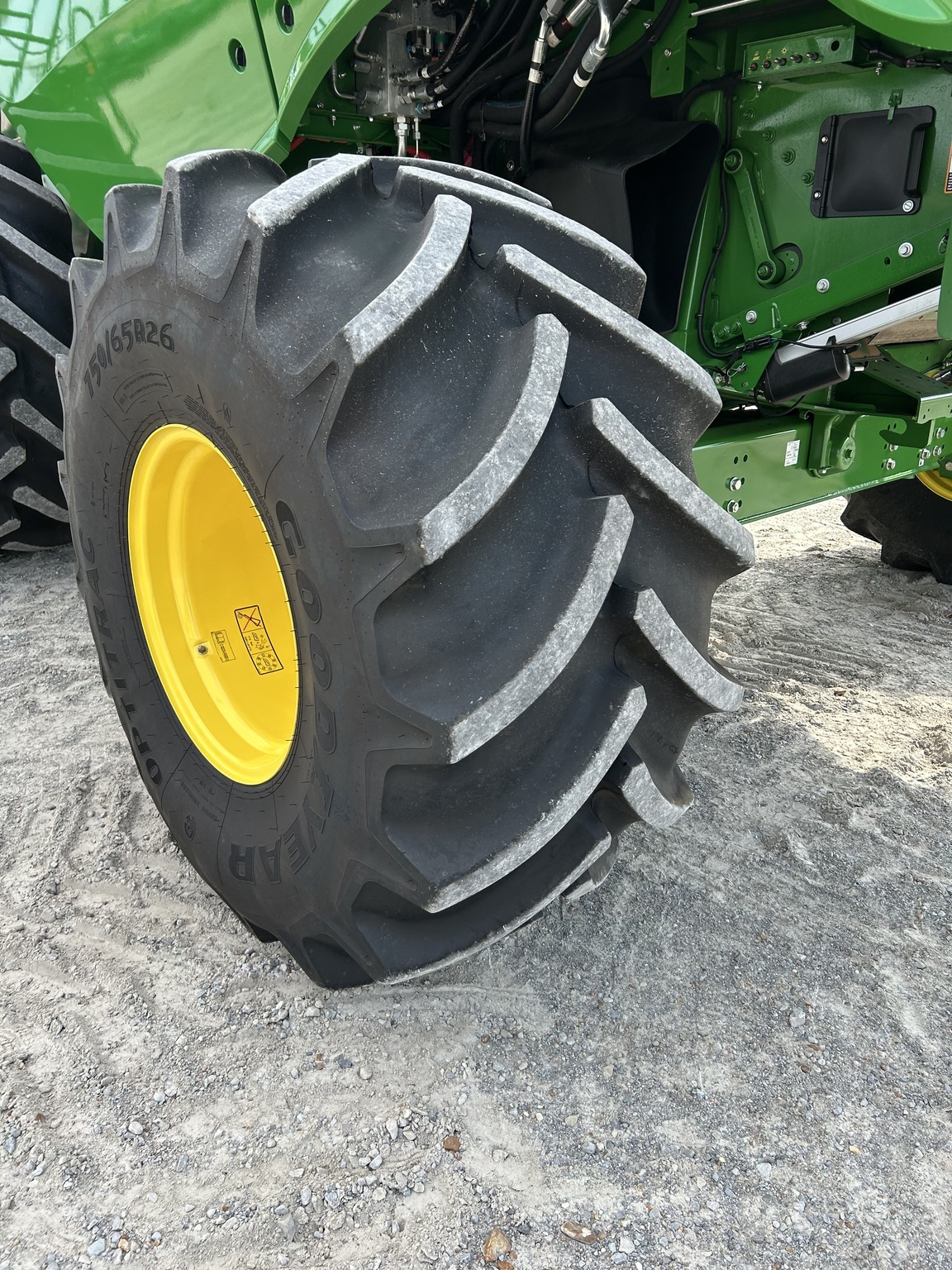 2024 John Deere S780 Combine