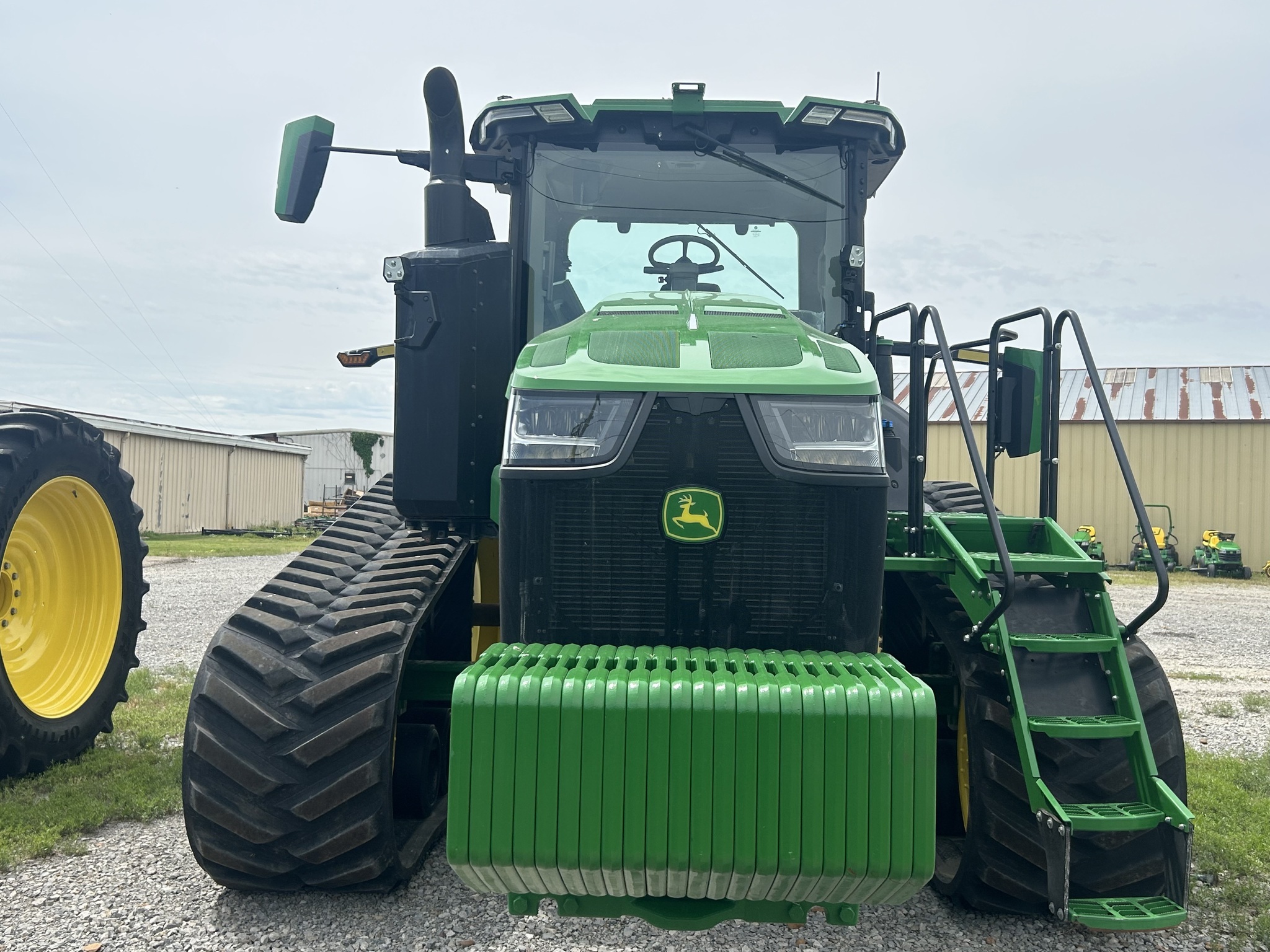 2023 John Deere 8RT 370 Tractor