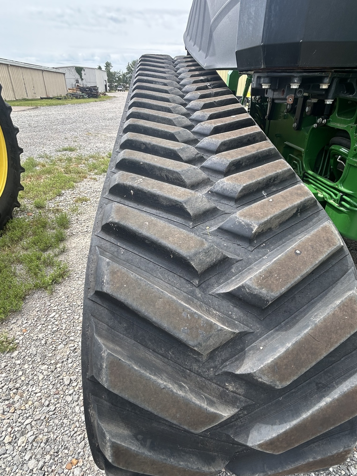 2023 John Deere 8RT 370 Tractor