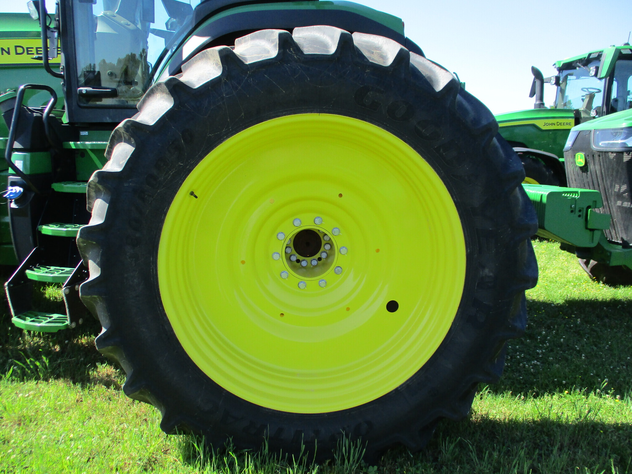 2024 John Deere 8R 280 Tractor