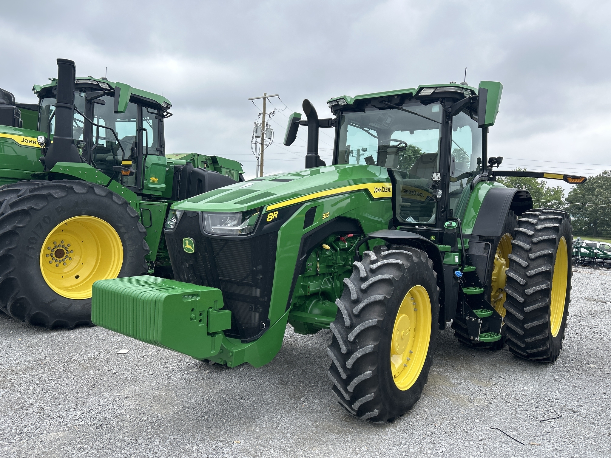 2023 John Deere 8R 310 Tractor