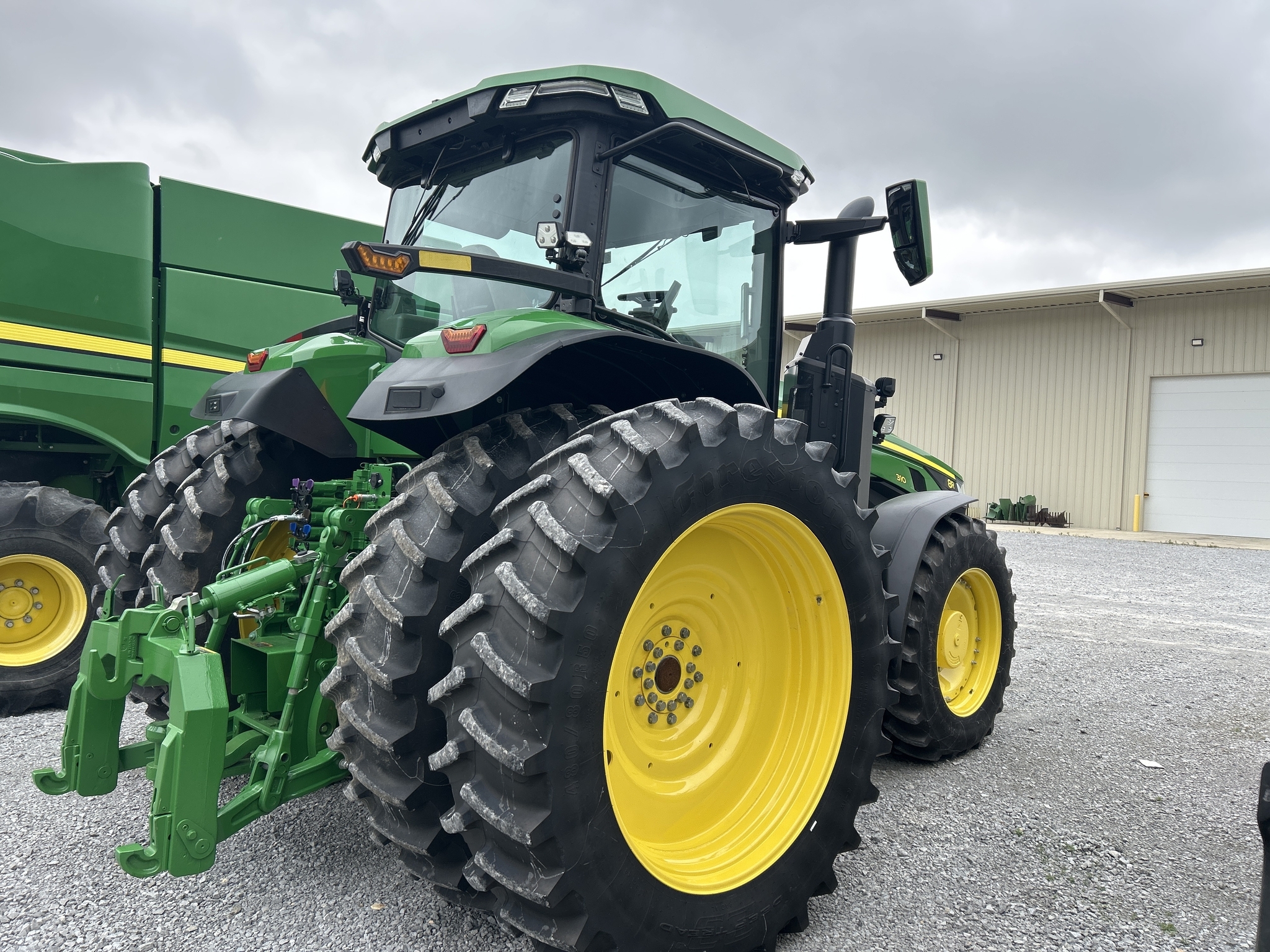 2023 John Deere 8R 310 Tractor