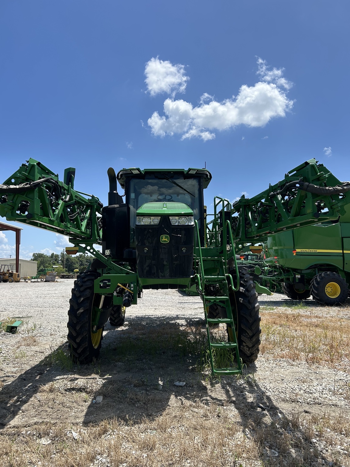 2023 John Deere 412R Self-Propelled Sprayer