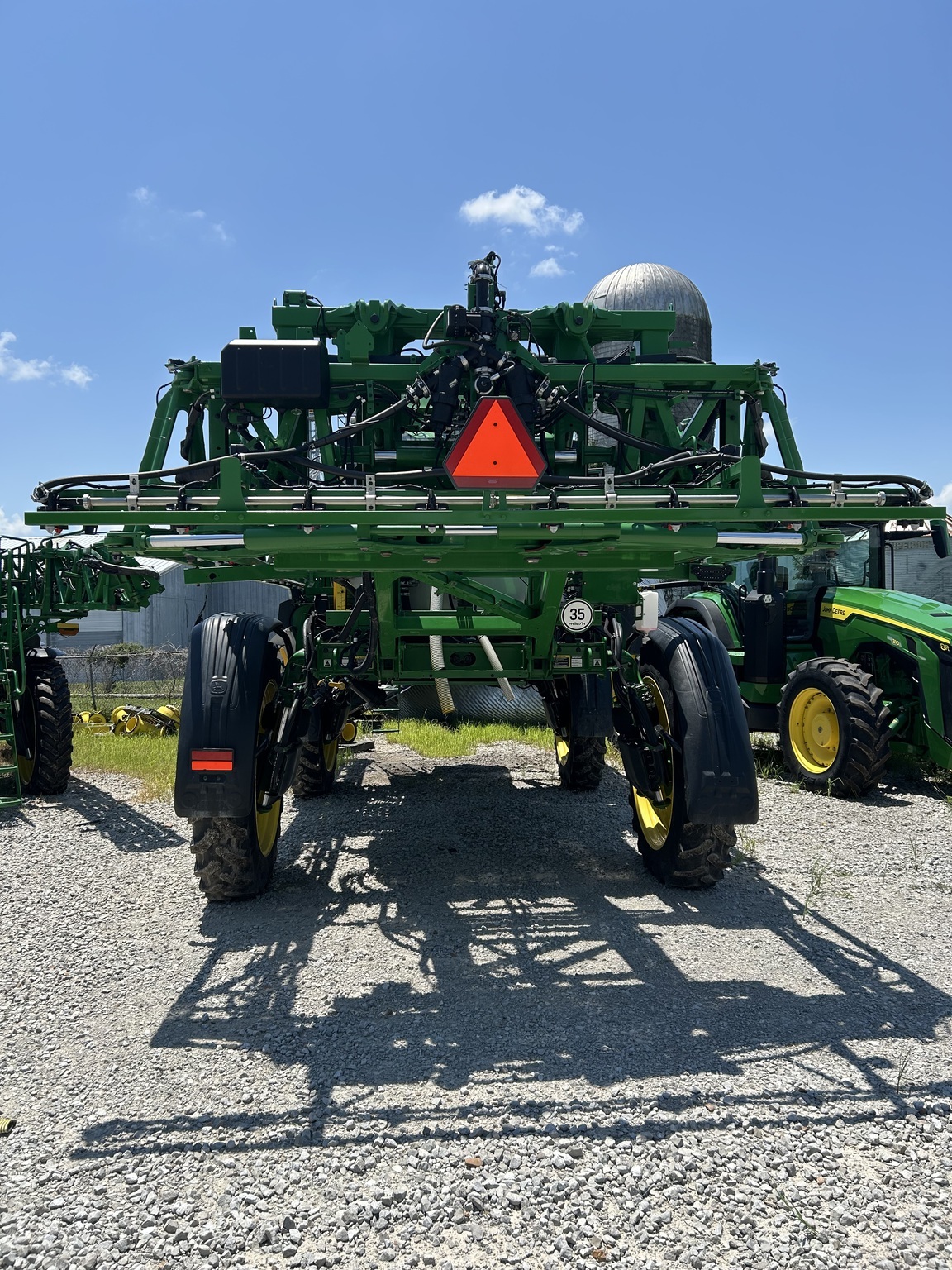 2023 John Deere 412R Self-Propelled Sprayer