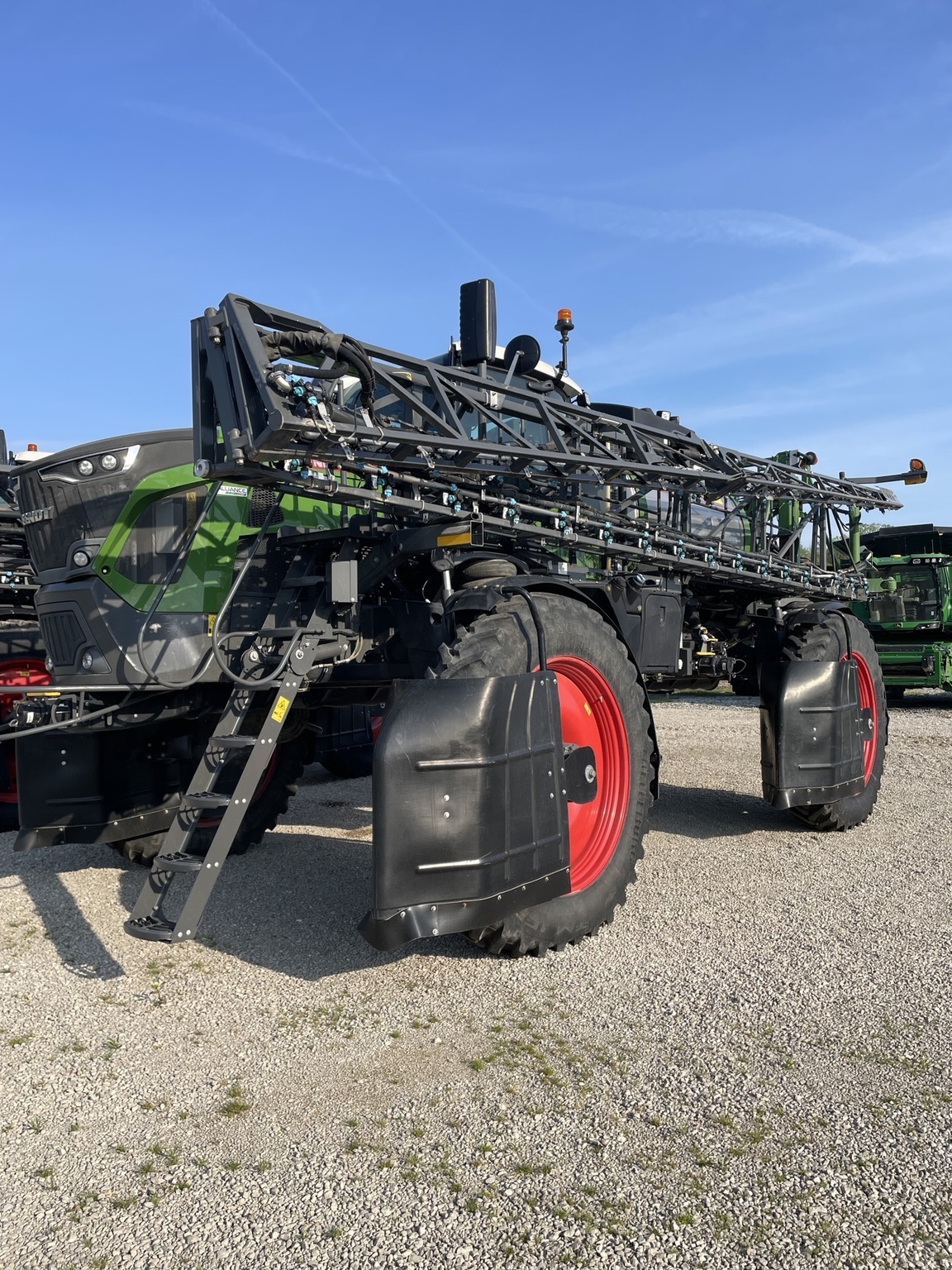 2024 Fendt RG937 Self-Propelled Sprayer