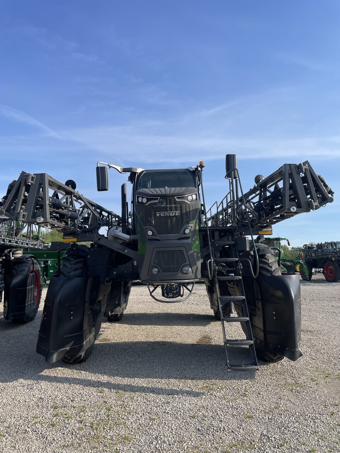 2024 Fendt RG937 Self-Propelled Sprayer