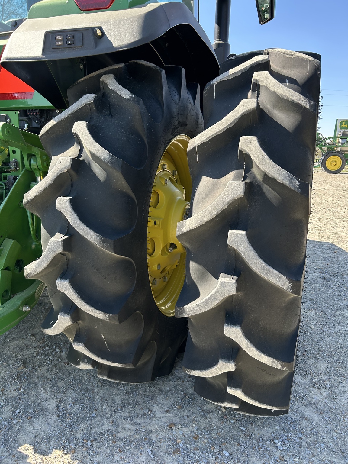 2024 John Deere 8R 280 Tractor