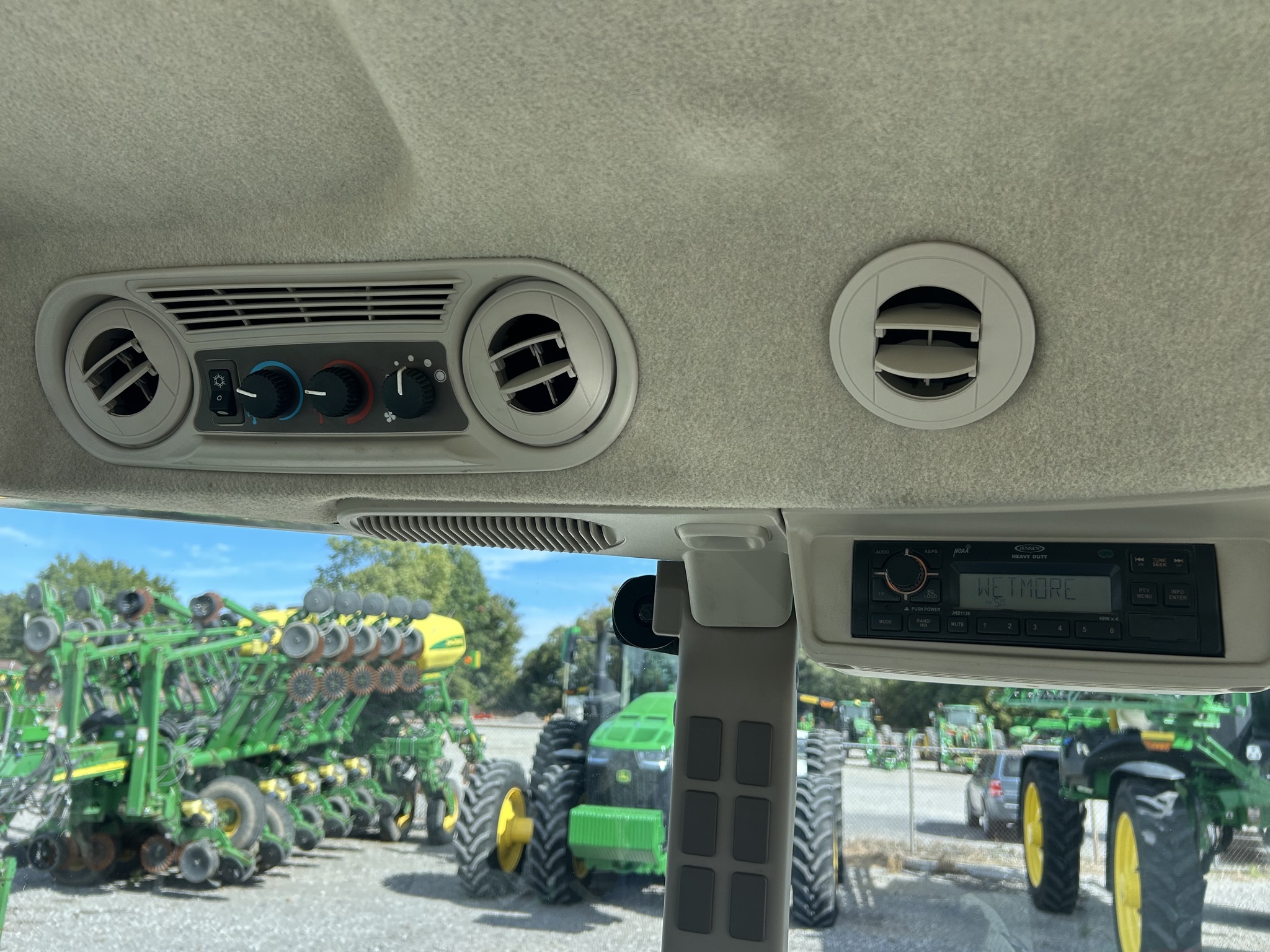 2018 John Deere 5065E Tractor