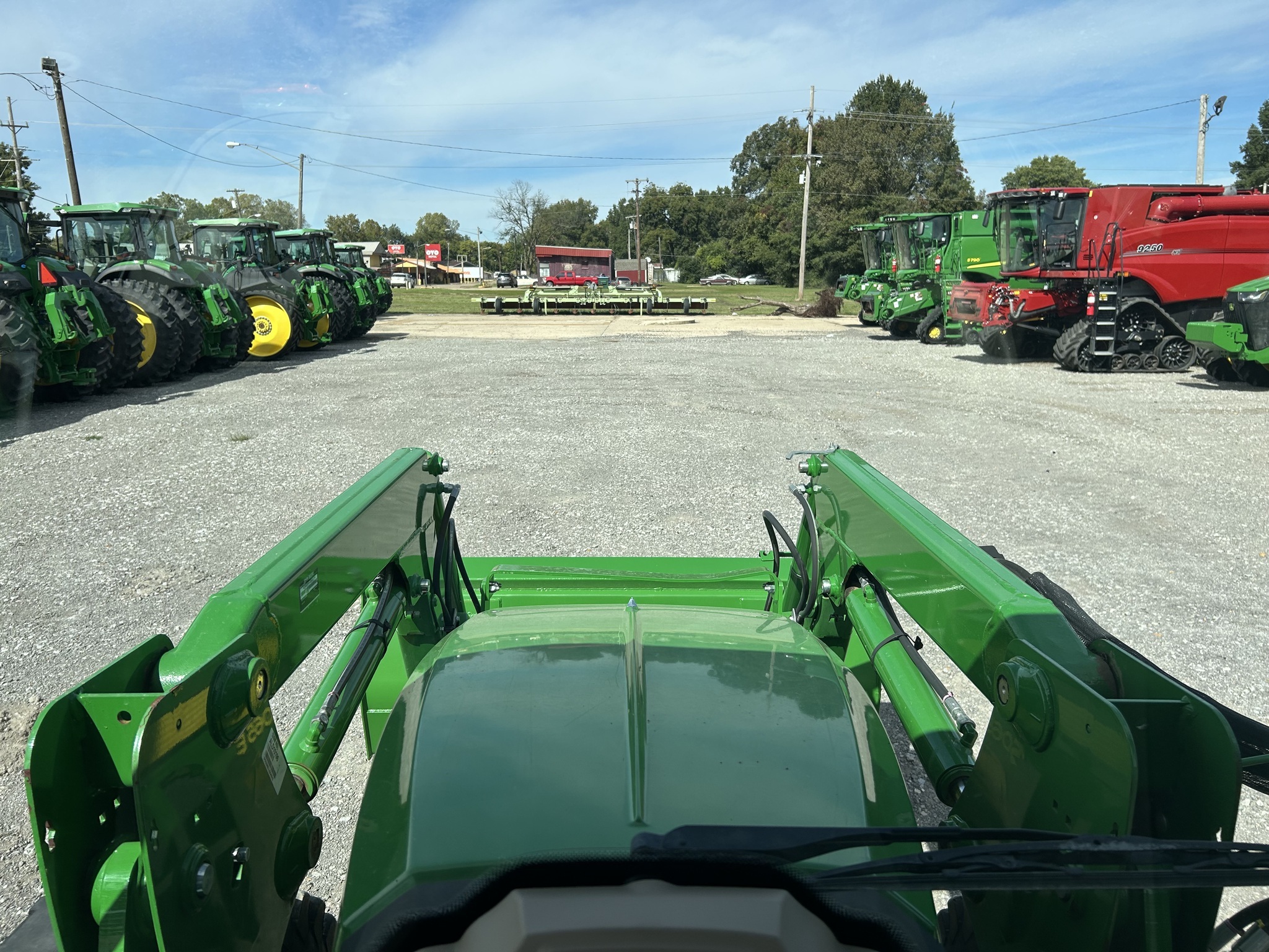 2018 John Deere 5065E Tractor