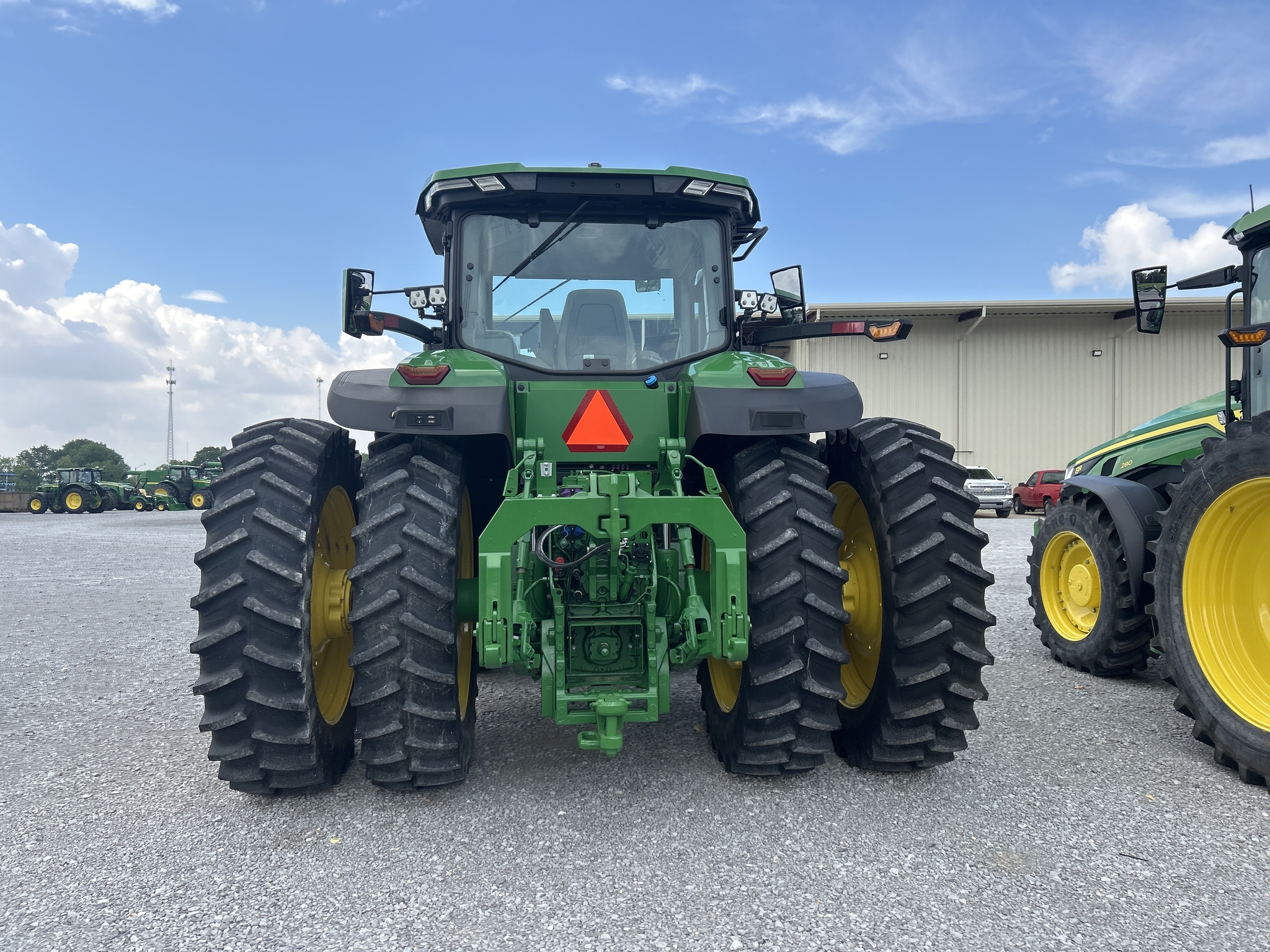 2023 John Deere 8R 310 Tractor