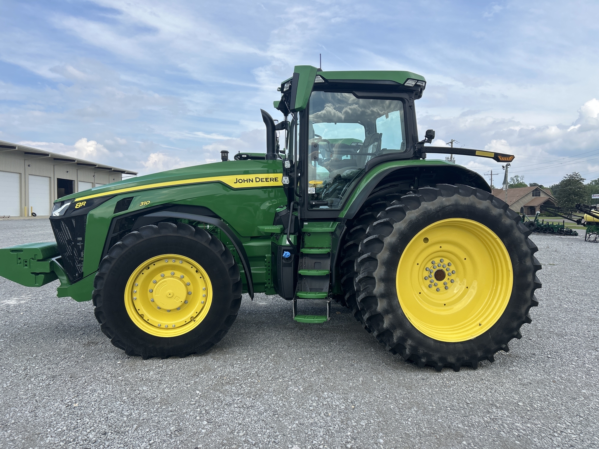 2023 John Deere 8R 310 Tractor