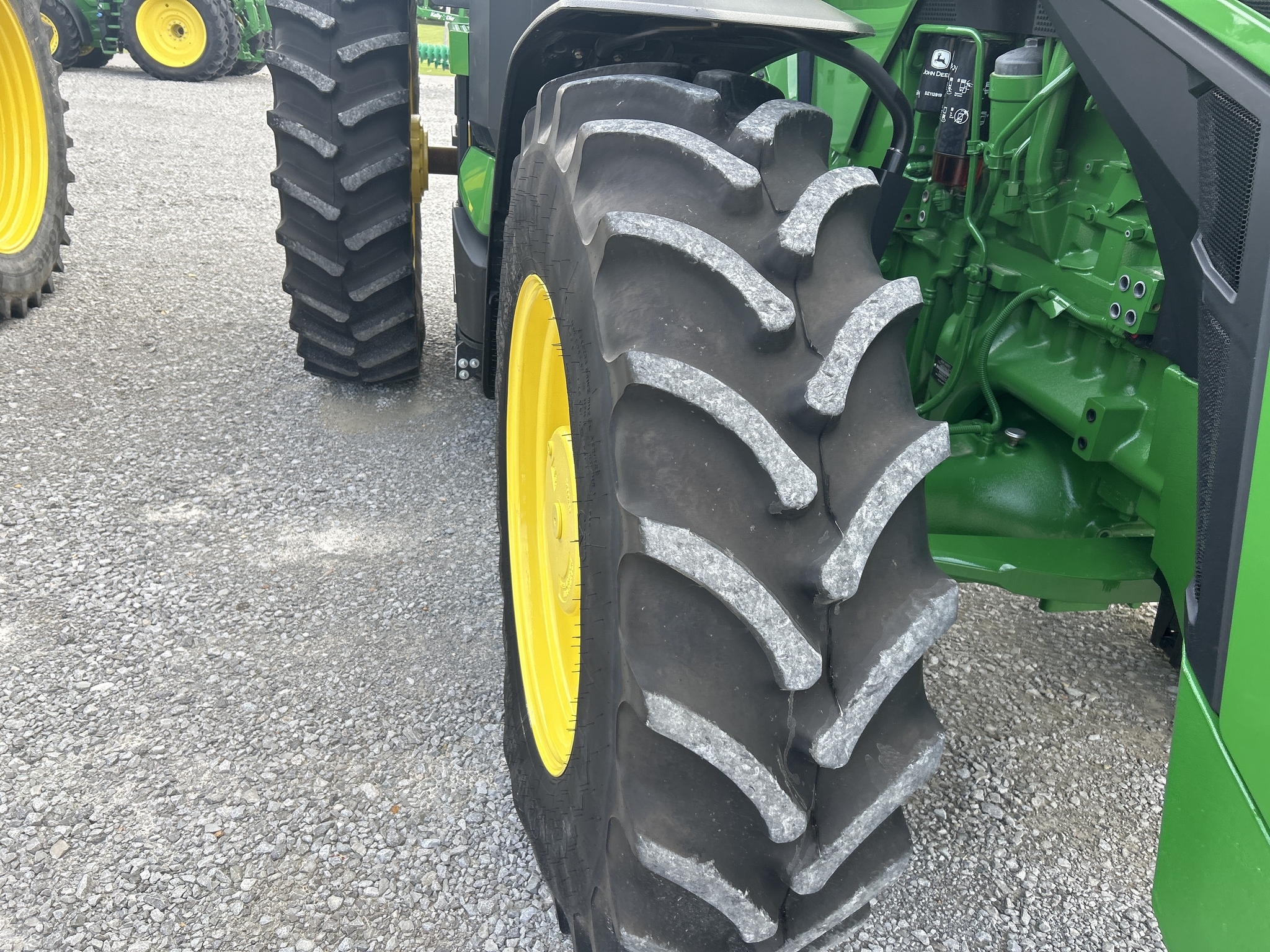 2023 John Deere 8R 310 Tractor