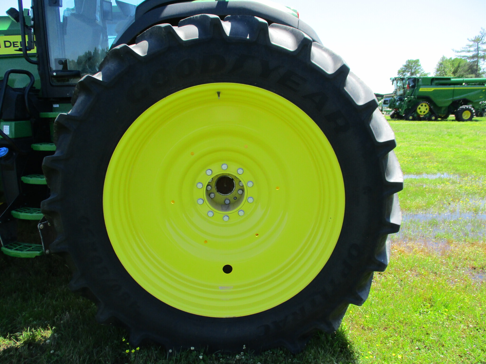 2024 John Deere 8R 280 Tractor