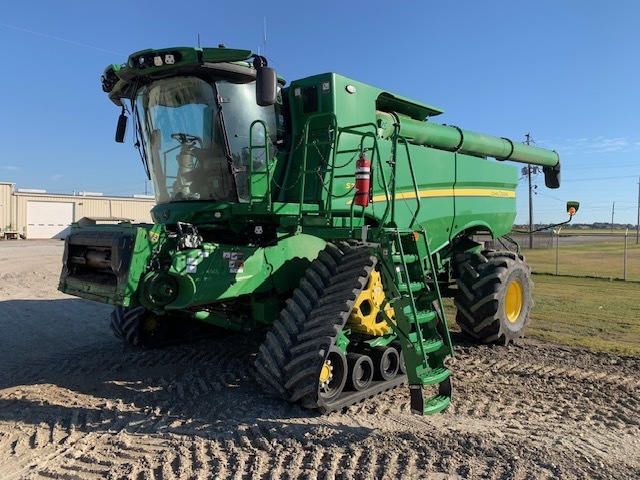 2024 John Deere S790 Combine