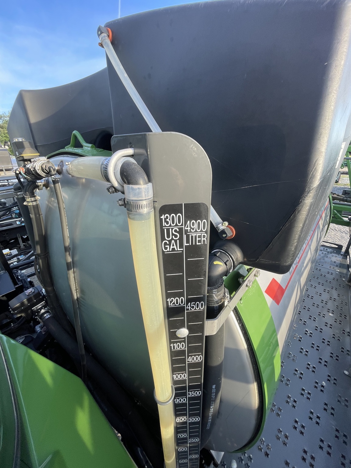 2025 Fendt RG934 Self-Propelled Sprayer