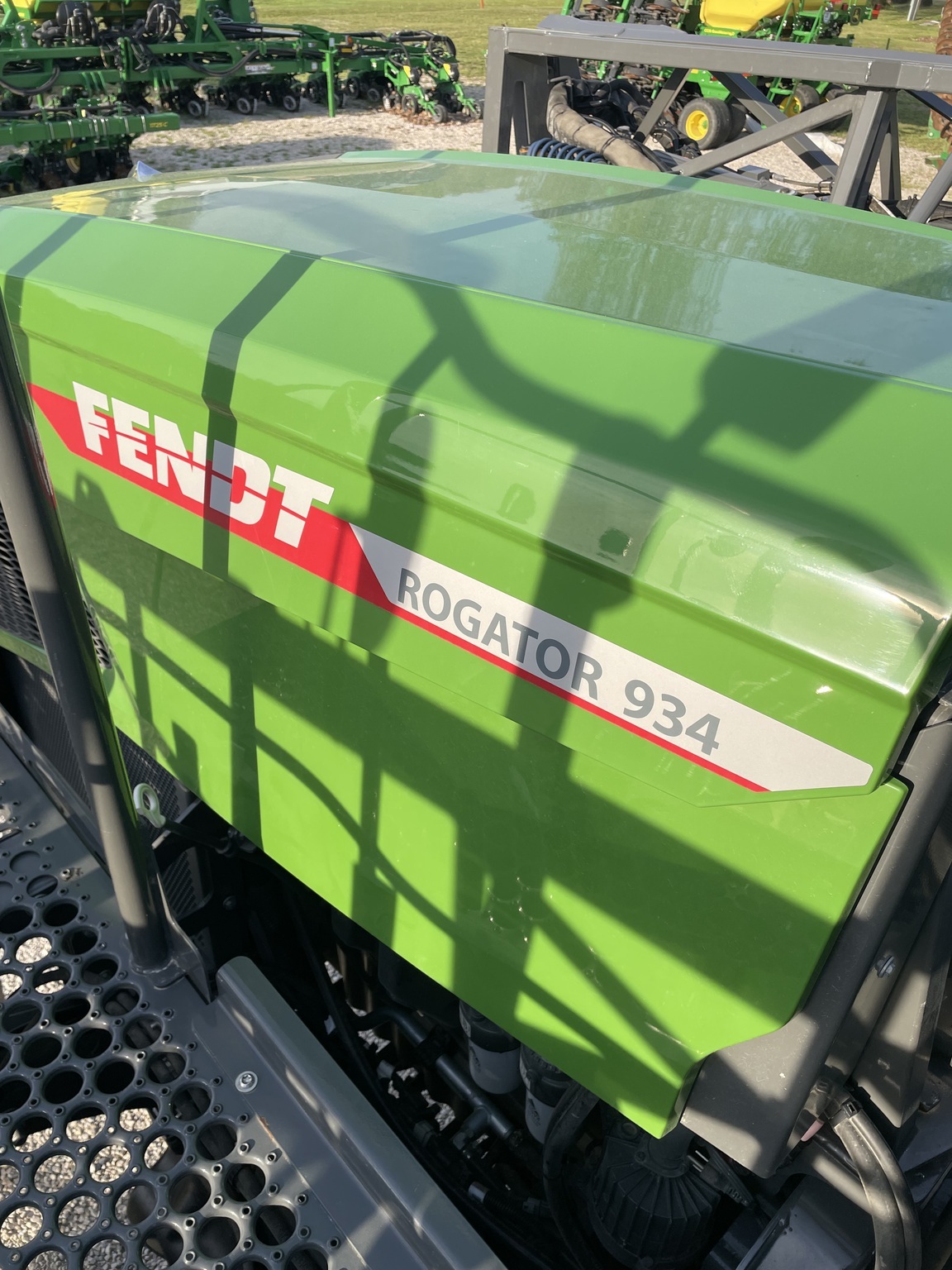 2025 Fendt RG934 Self-Propelled Sprayer