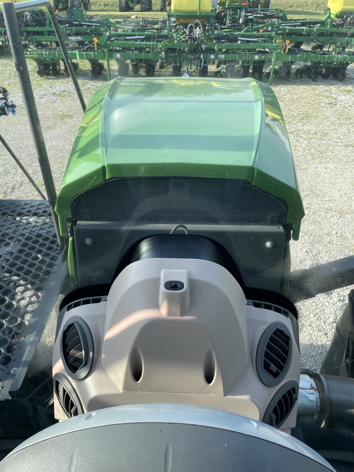 2025 Fendt RG934 Self-Propelled Sprayer