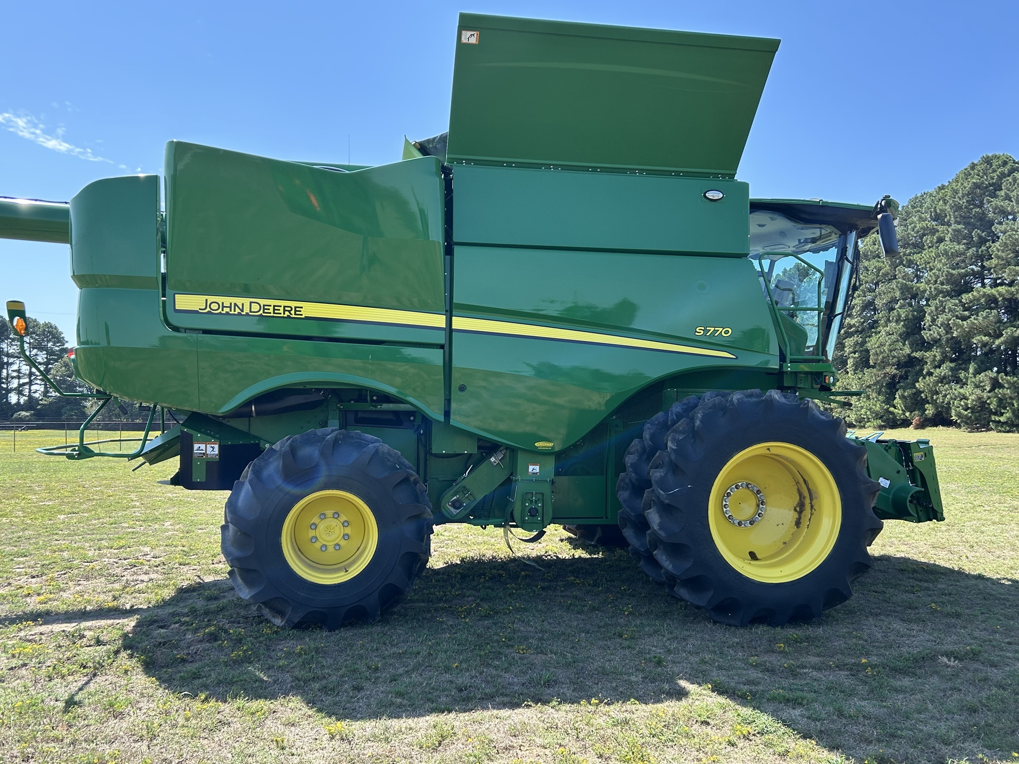 2023 John Deere S770 Combine