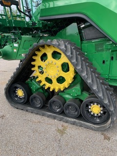 2024 John Deere X9 1000 Combine