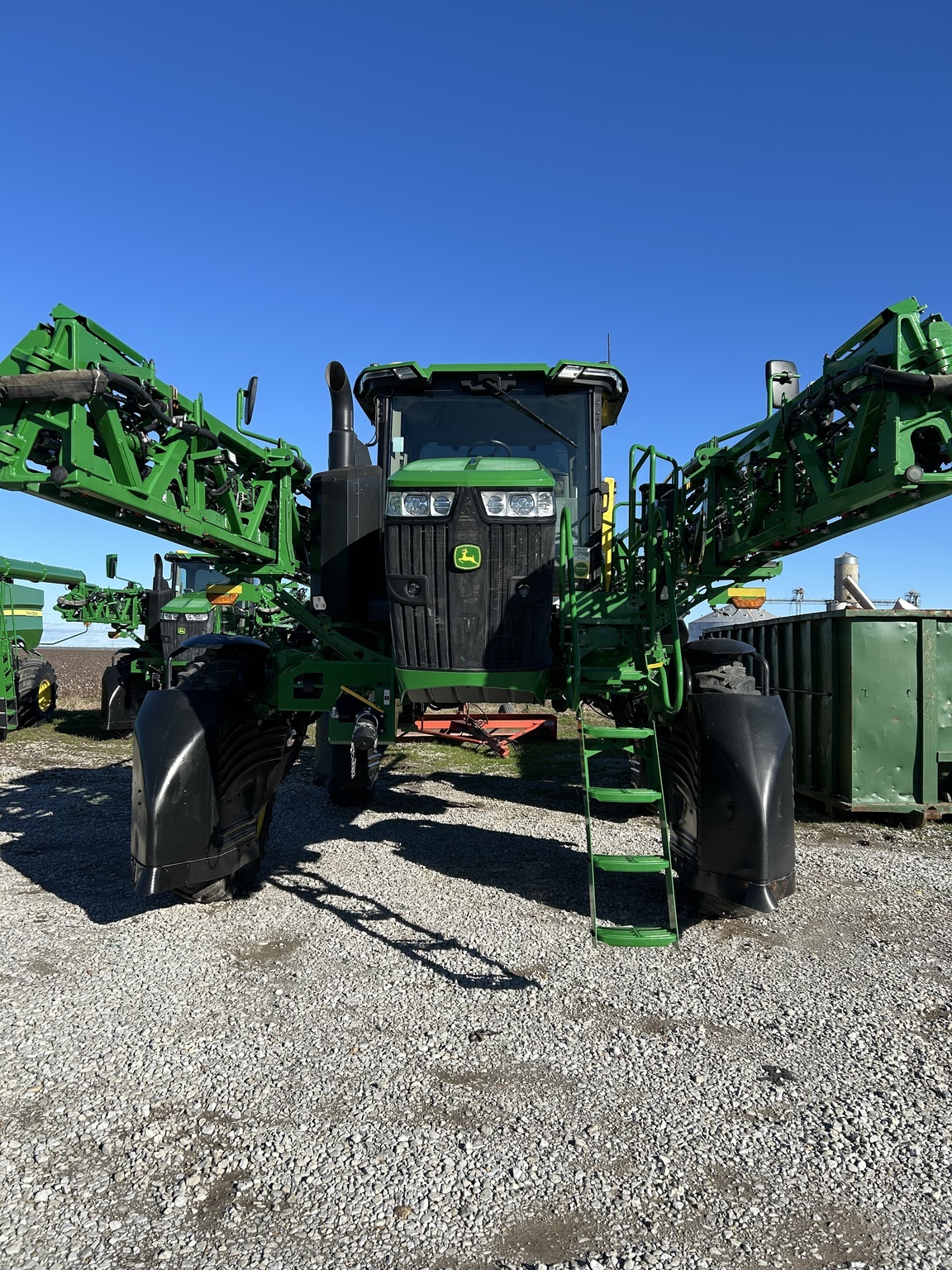 2023 John Deere 410R Self-Propelled Sprayer