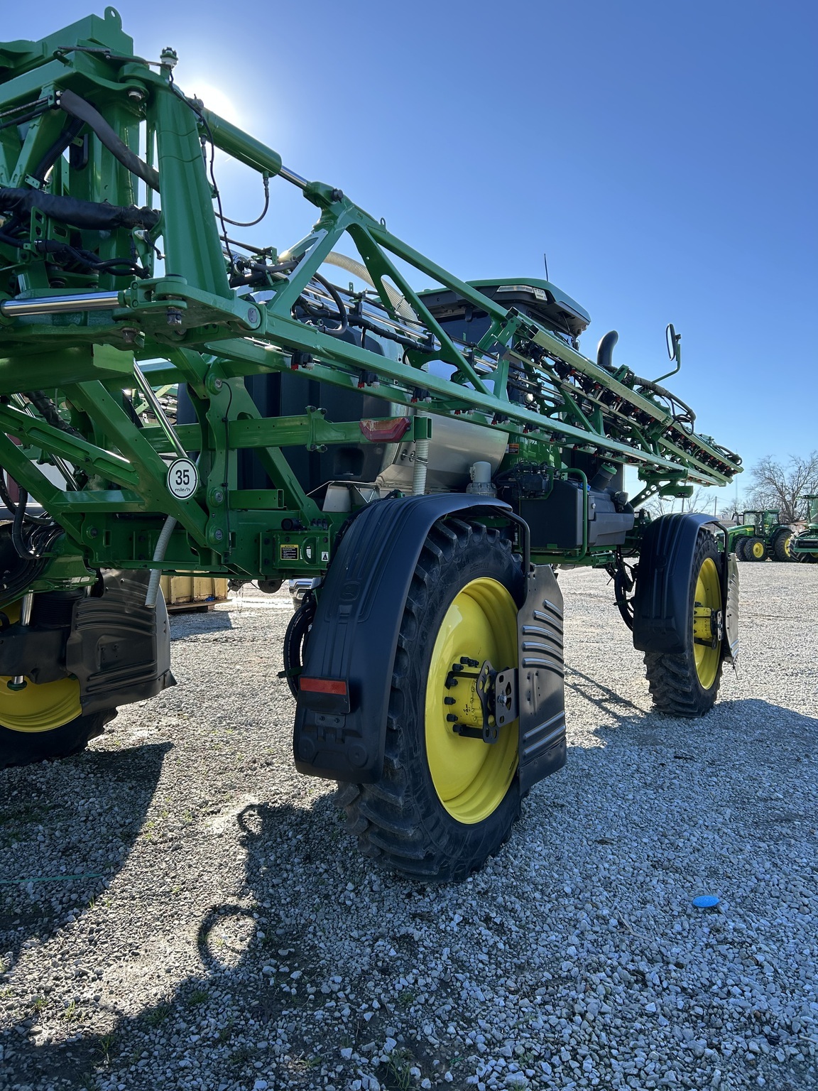 2023 John Deere 410R Self-Propelled Sprayer