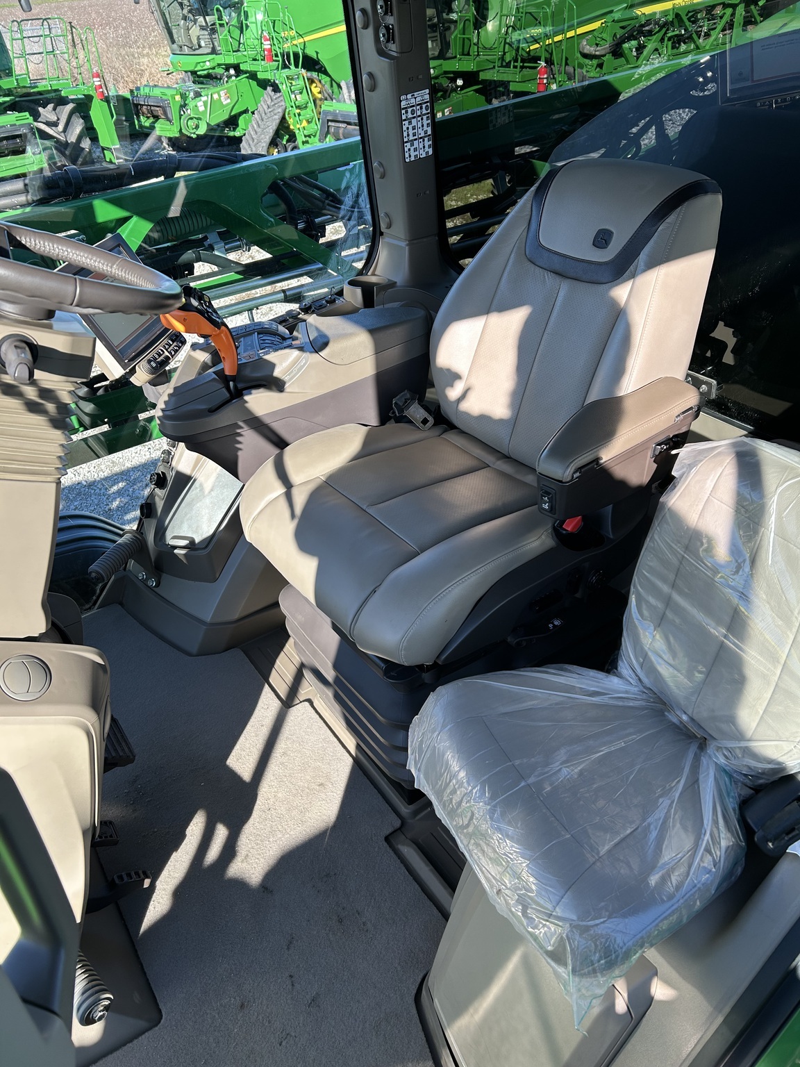2023 John Deere 410R Self-Propelled Sprayer