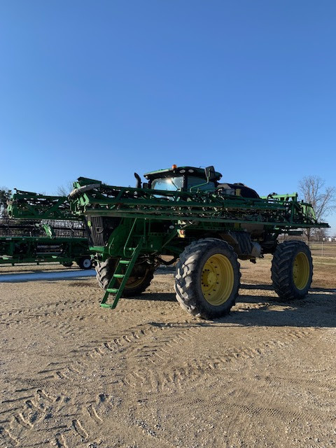 2021 John Deere R4045 Self-Propelled Sprayer