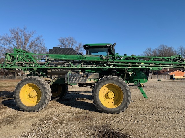 2021 John Deere R4045 Self-Propelled Sprayer