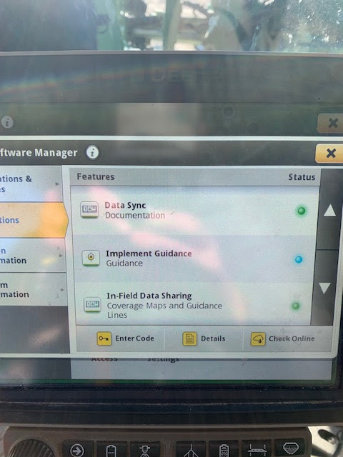 2021 John Deere R4045 Self-Propelled Sprayer