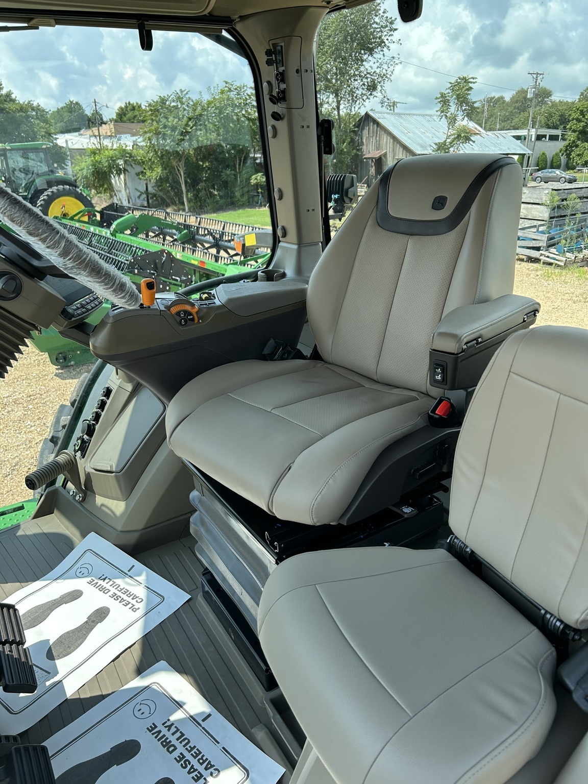 2024 John Deere 8R 280 Tractor