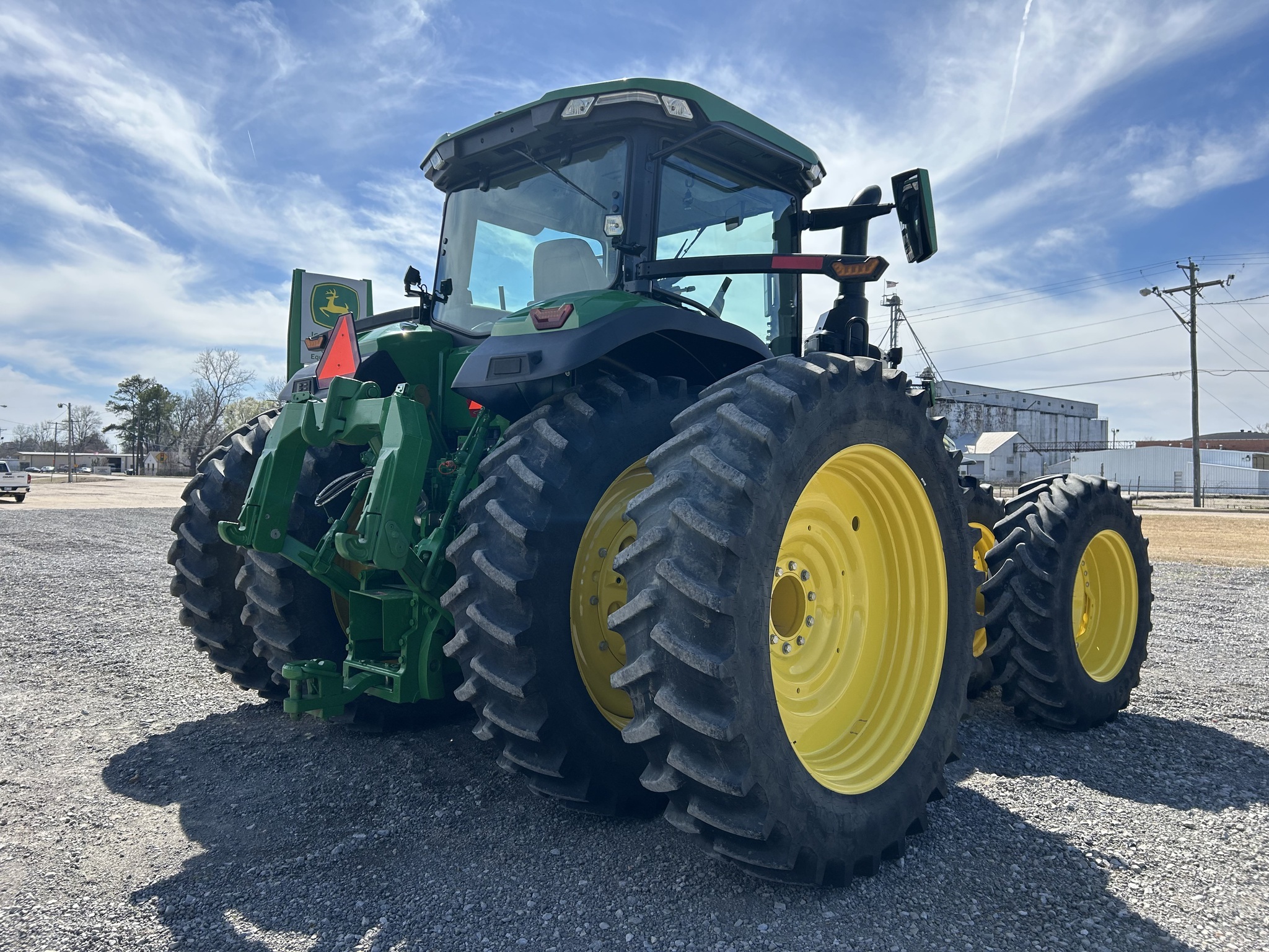 2023 John Deere 8R 280 Tractor