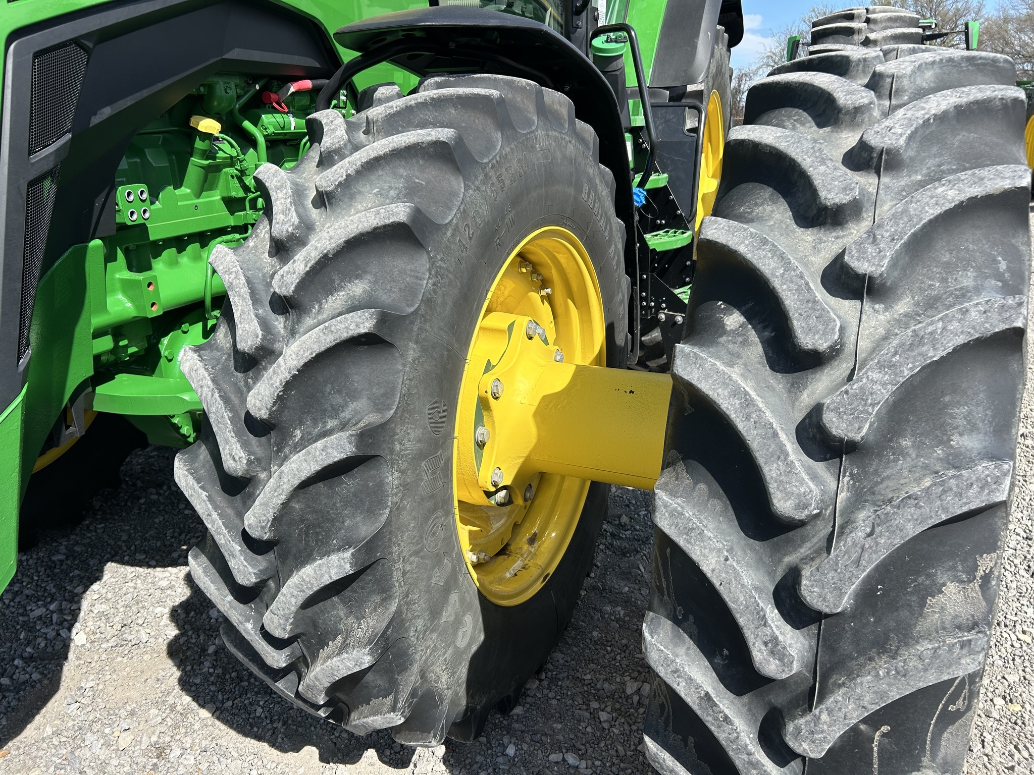 2023 John Deere 8R 280 Tractor