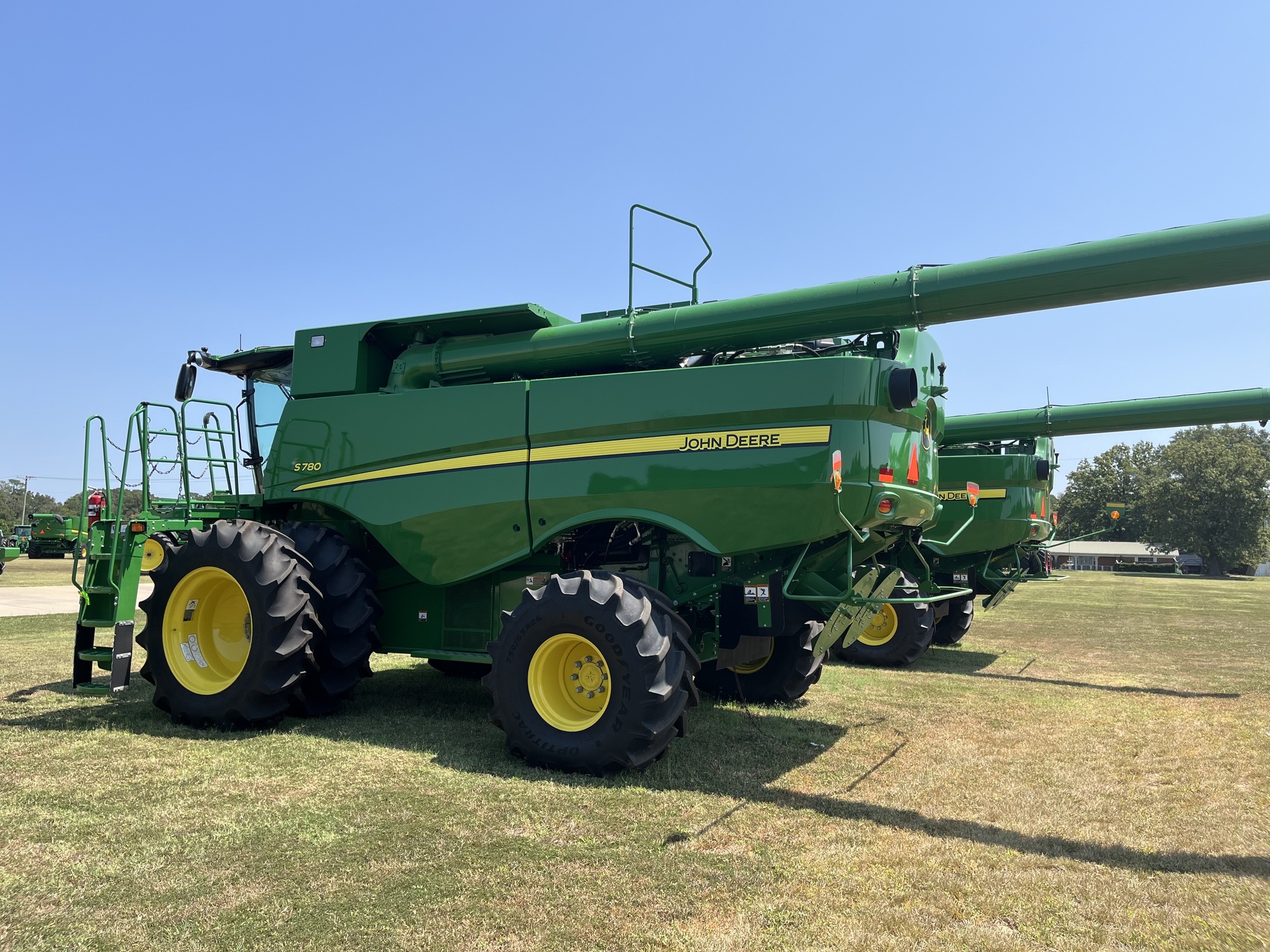 2023 John Deere S780 Combine