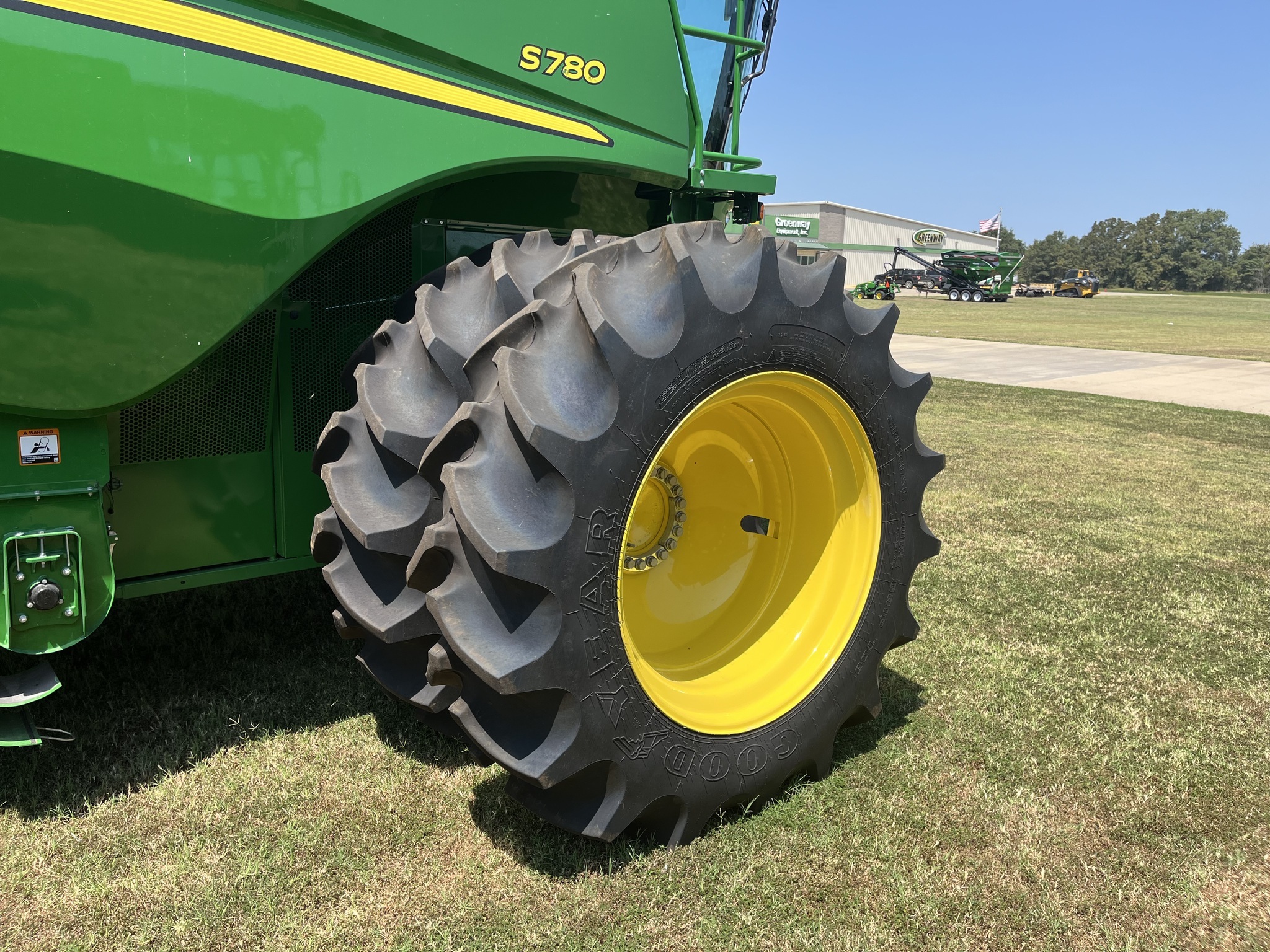2023 John Deere S780 Combine