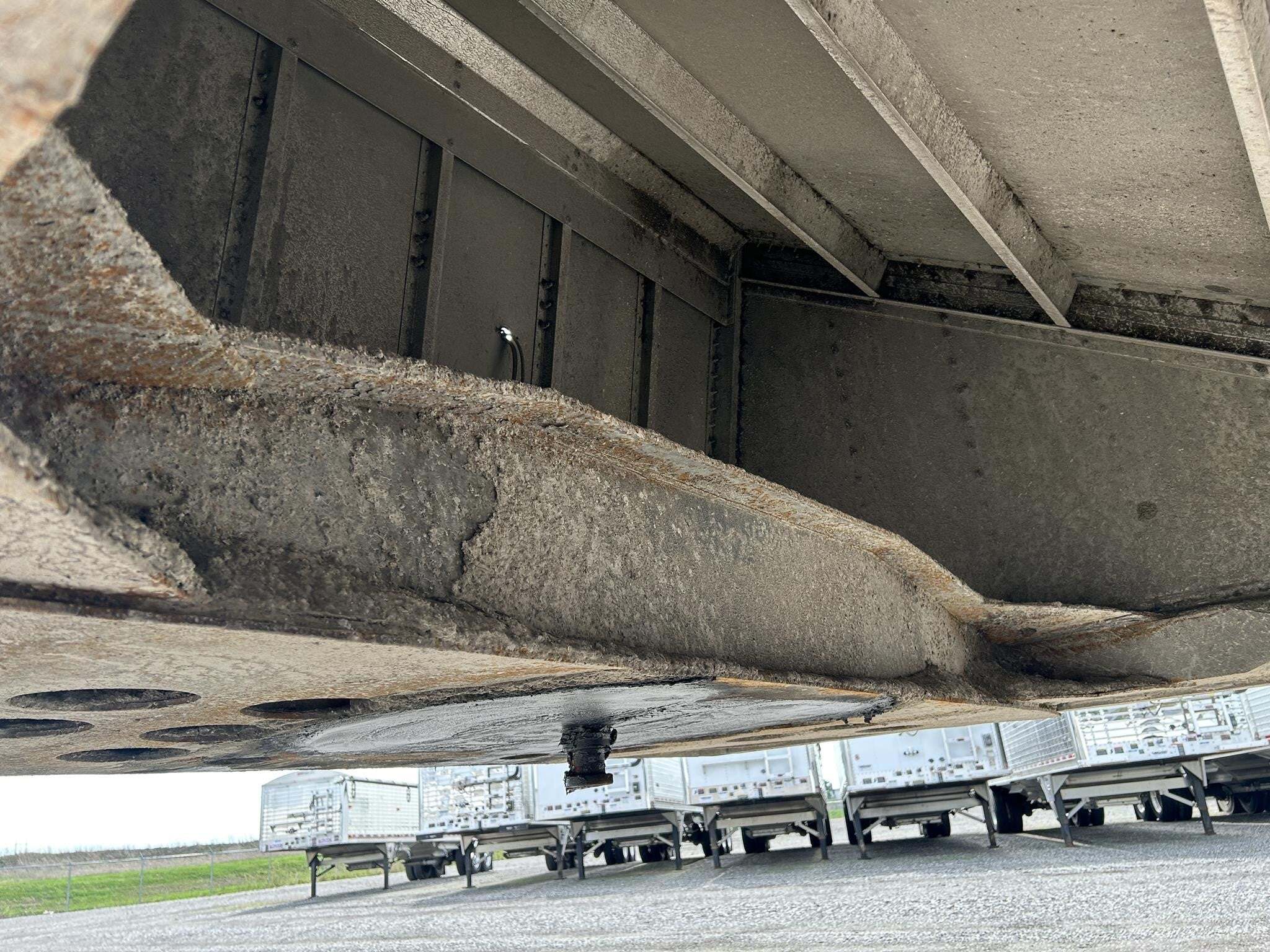 2015 Wilson DWH-501C Grain Trailer