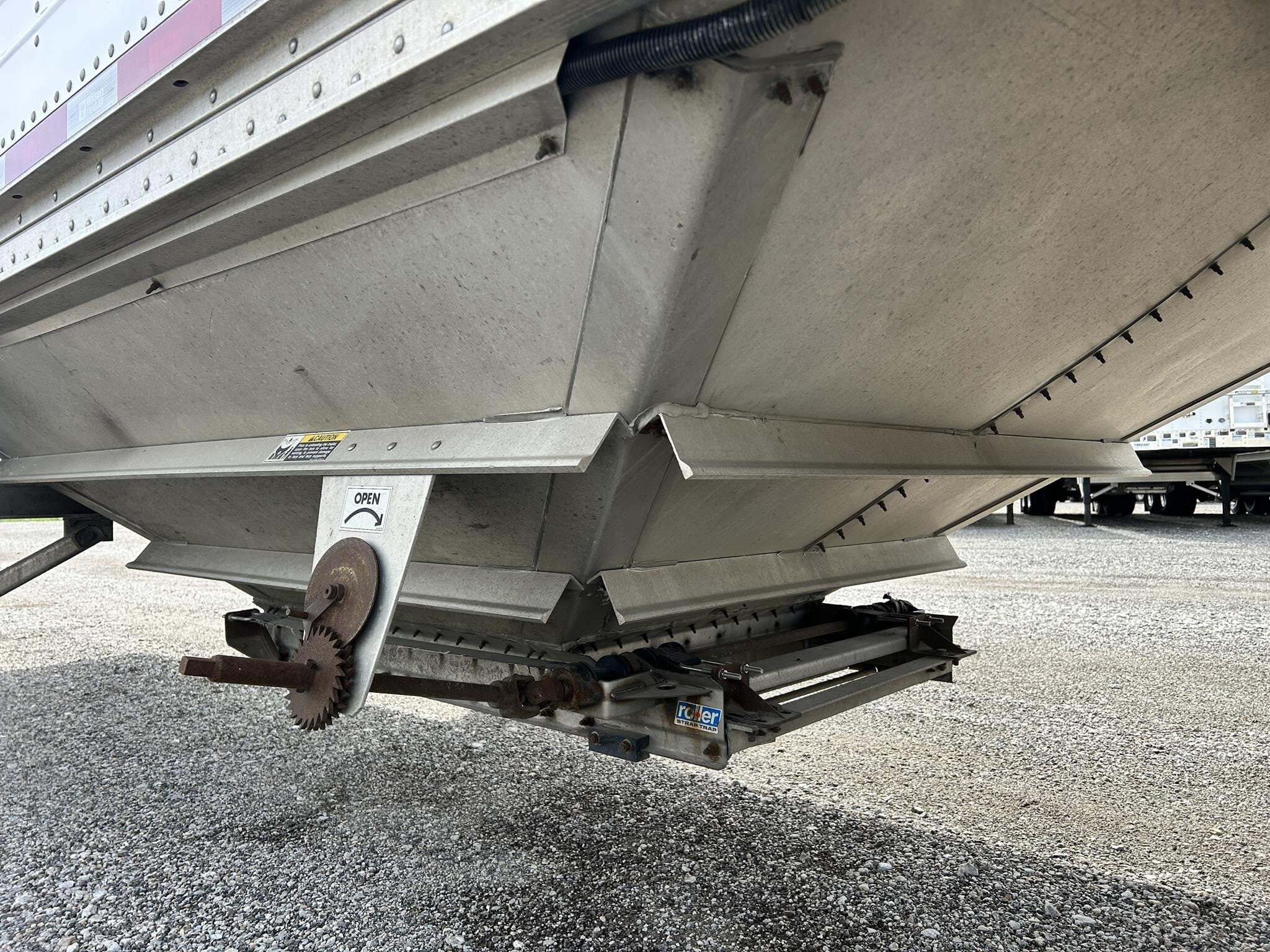 2015 Wilson DWH-501C Grain Trailer