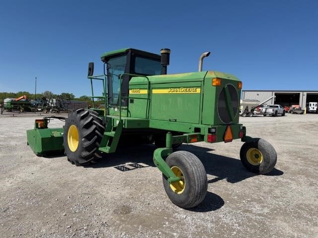  John Deere 4995 Self-Propelled Windrowers and Swather