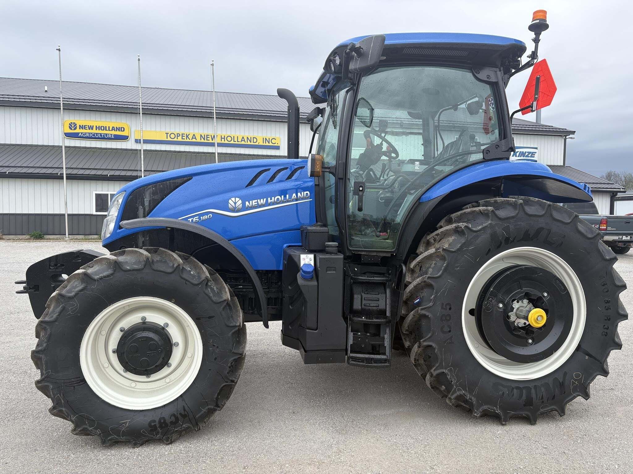2026 New Holland T6.180 Tractor